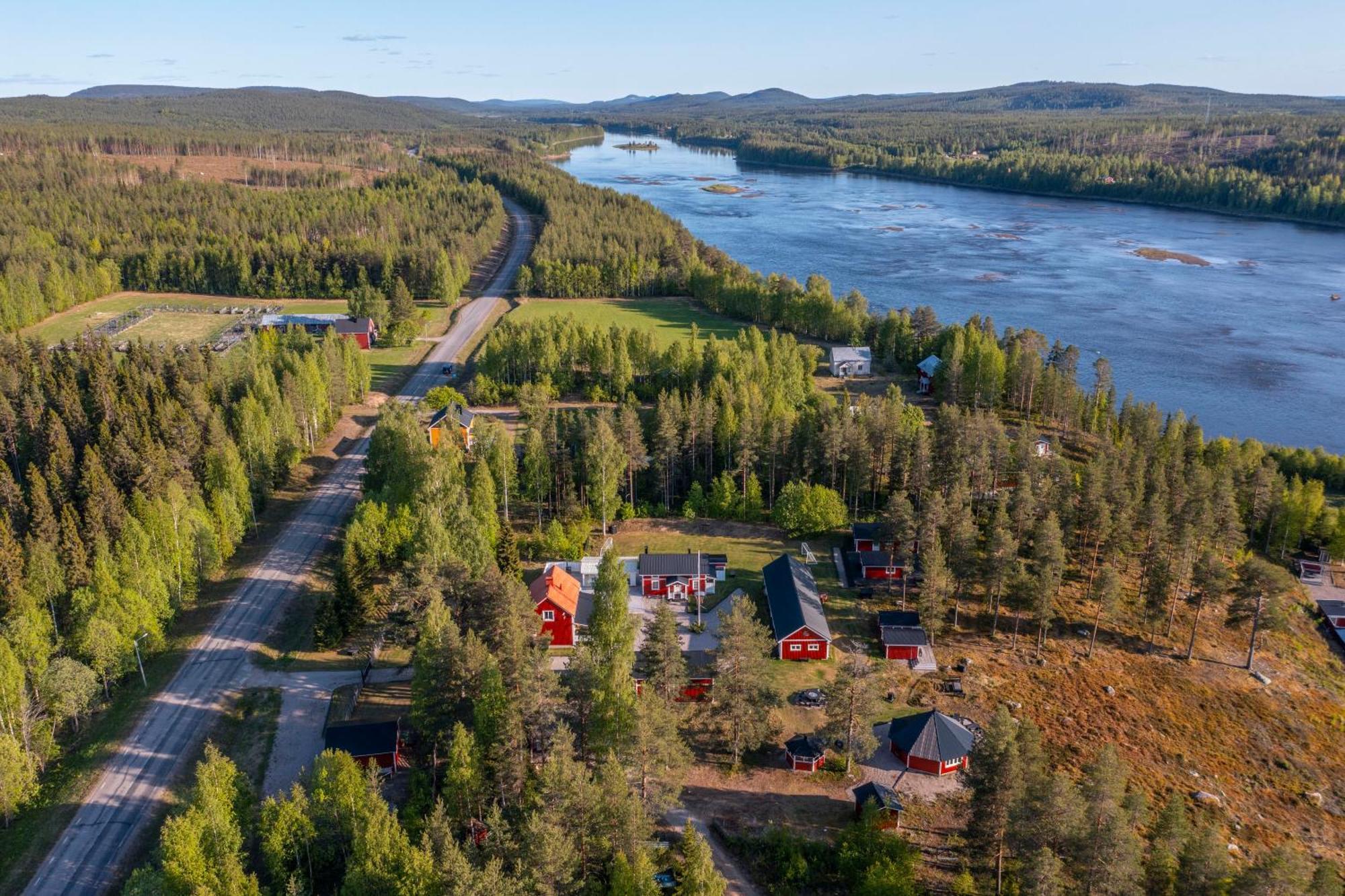Arctic Ranch Villa Överkalix Eksteriør bilde